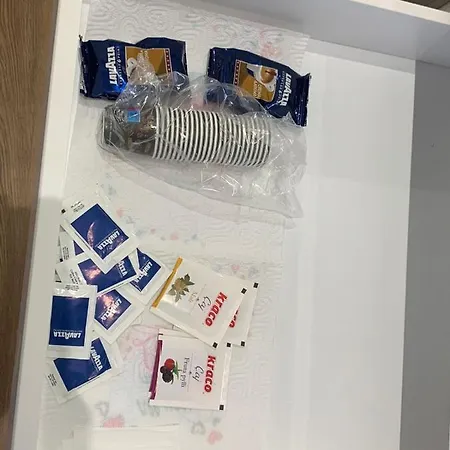 Square דירה