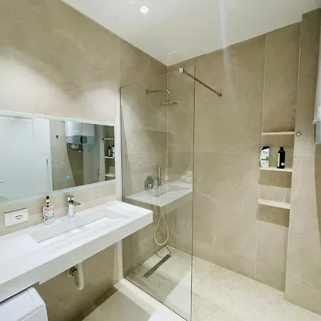 Appartement Square Tirana